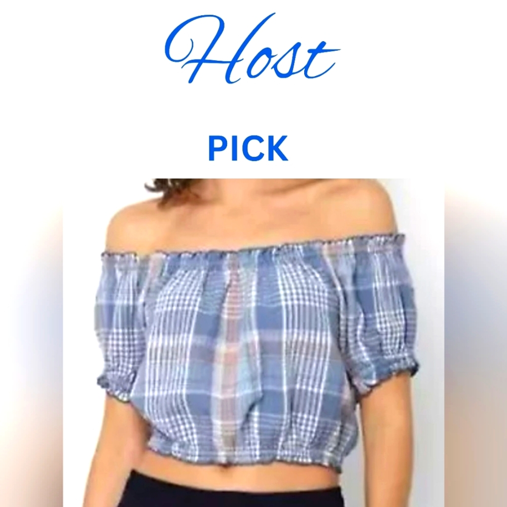 American Eagle Blue Short-Sleeved Peasant Top - Medium